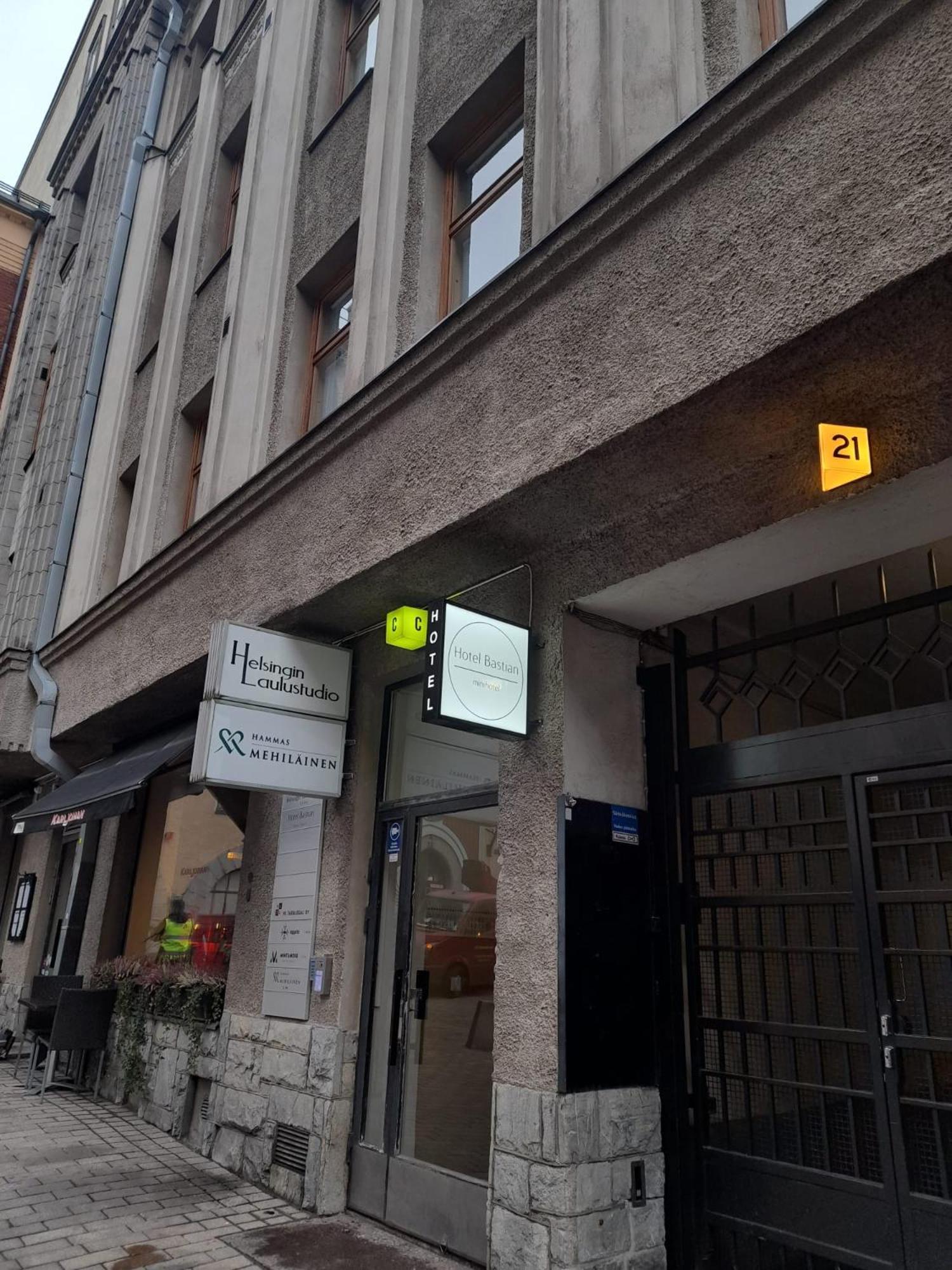 Hotel Bastian Helsinki Bagian luar foto