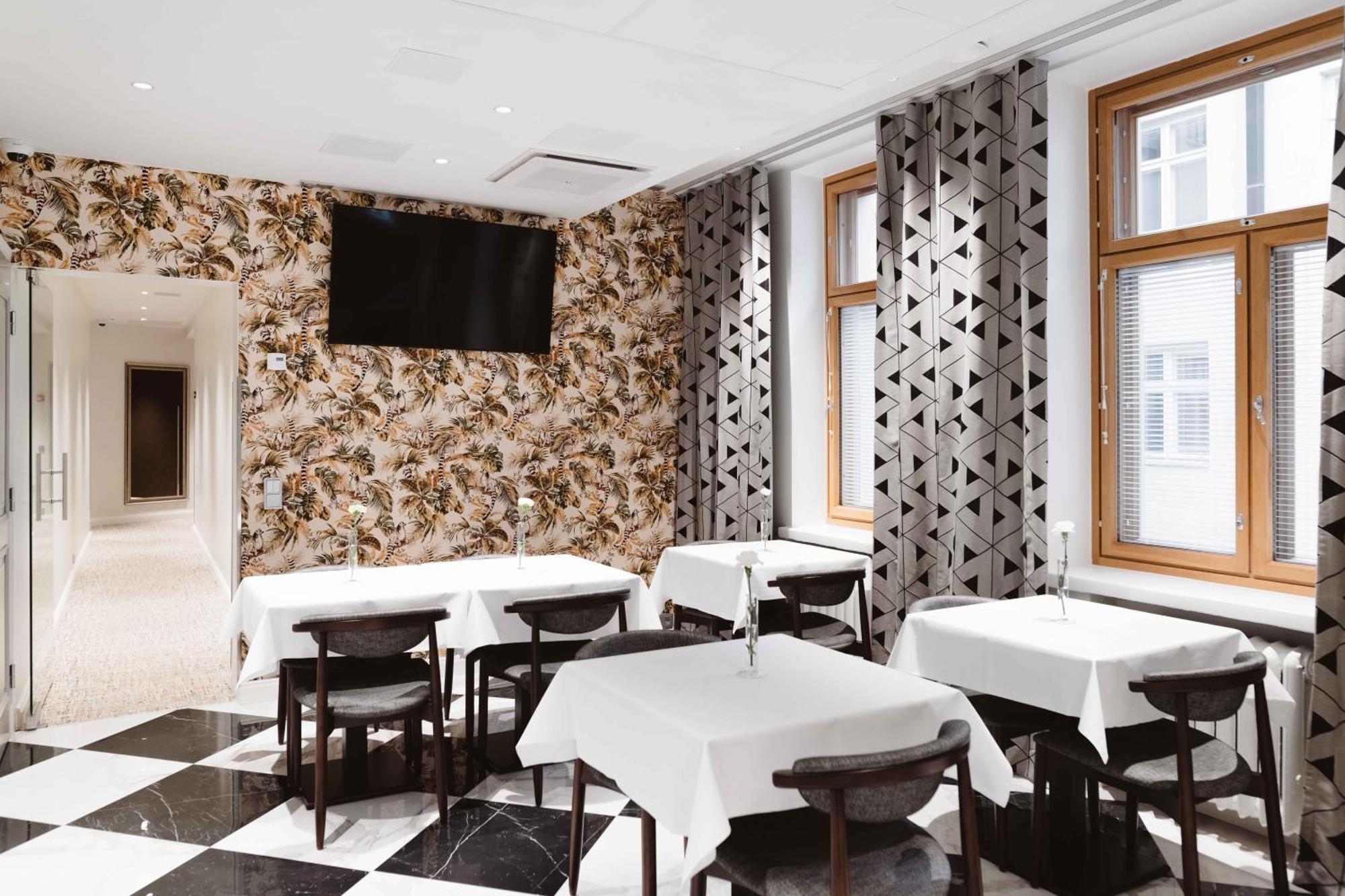 Hotel Bastian Helsinki Bagian luar foto