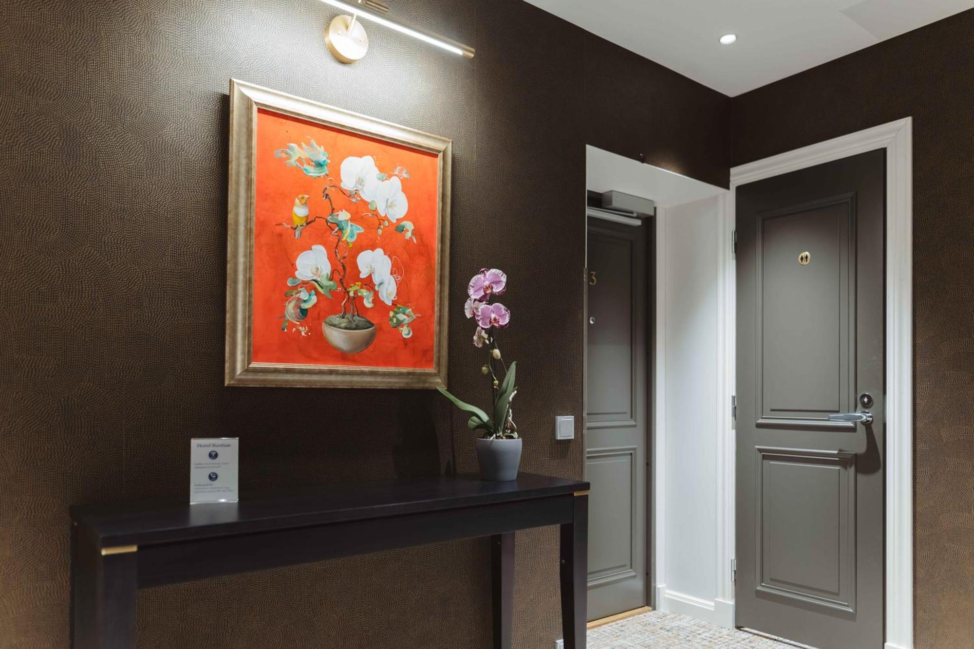 Hotel Bastian Helsinki Bagian luar foto