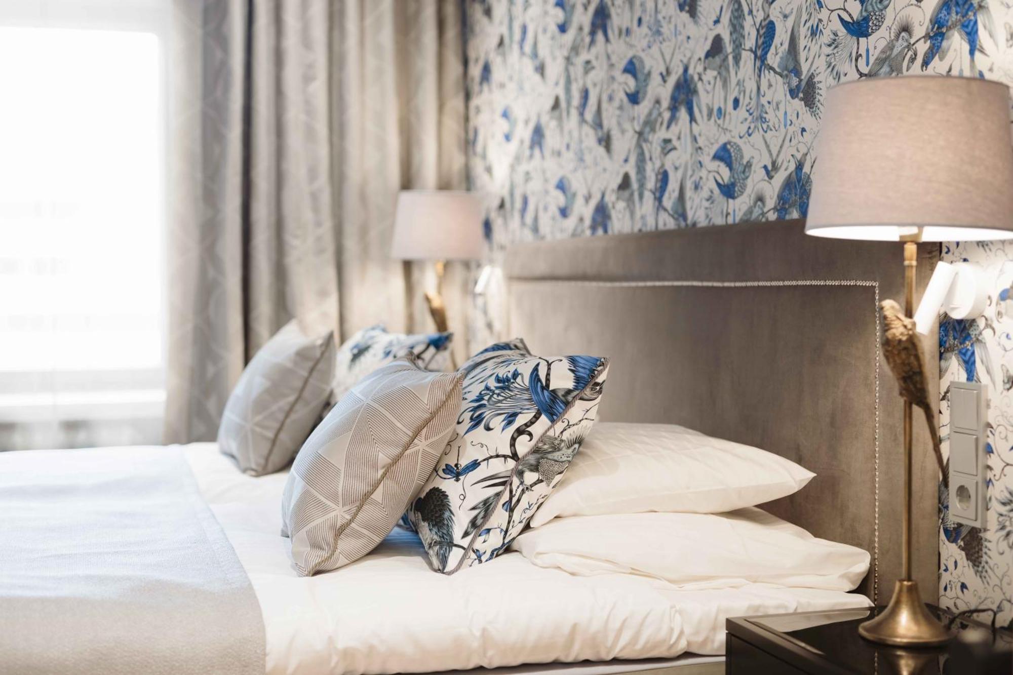 Hotel Bastian Helsinki Bagian luar foto
