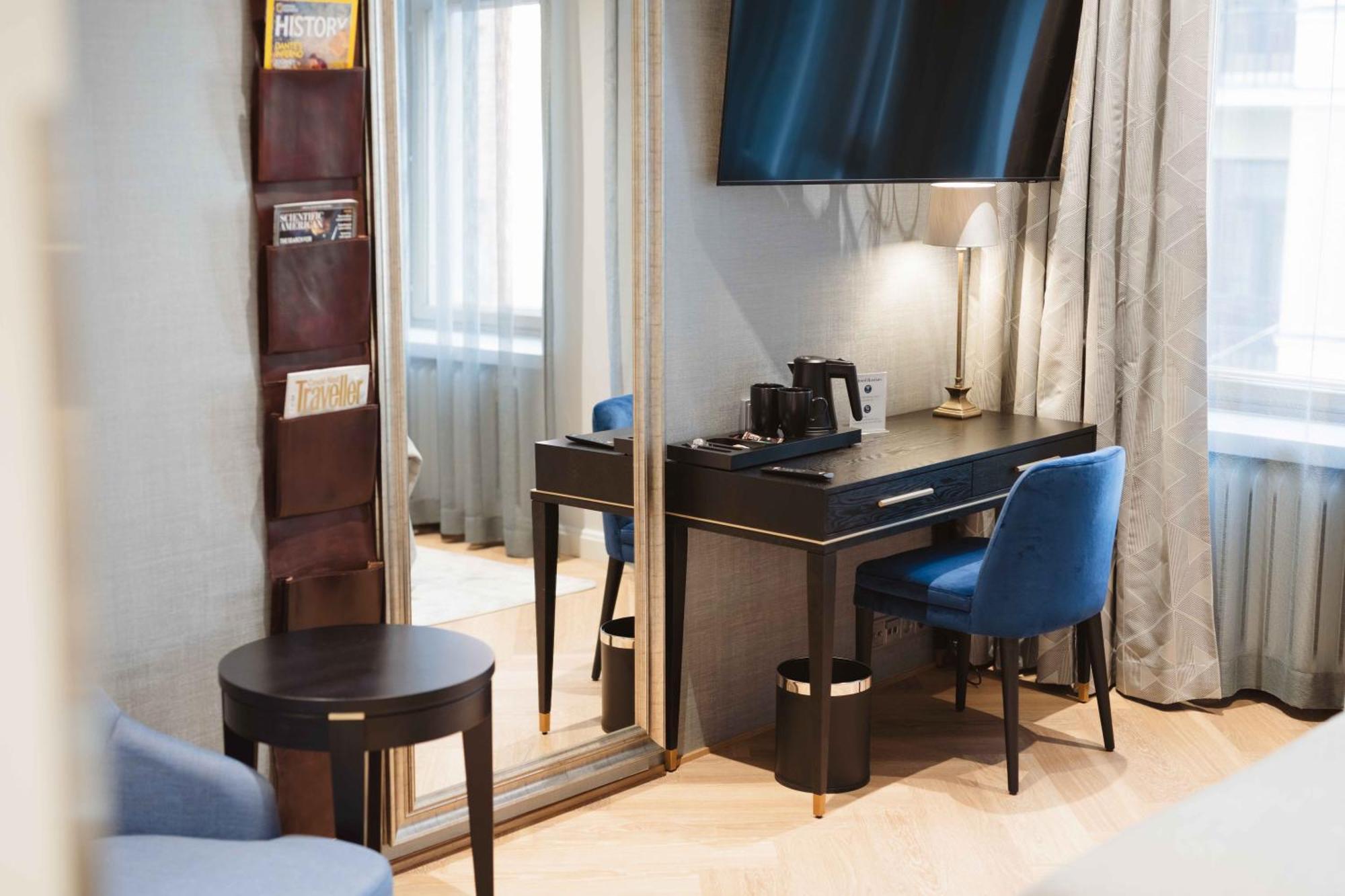 Hotel Bastian Helsinki Bagian luar foto